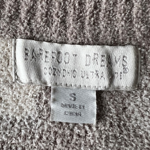 BAREFOOT DREAMS size S camo bomber jacket - Picture 3 of 15